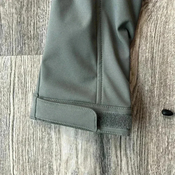 Clique Jacket Gray NFL Football All Weather Zip up Jacket Size Large - Picture 10 of 10